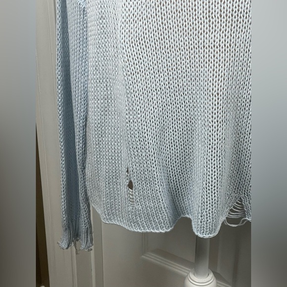 Wooden Ships Oliver Distressed Cotton Crew Light Blue Size Small/Medium - Picture 9 of 13